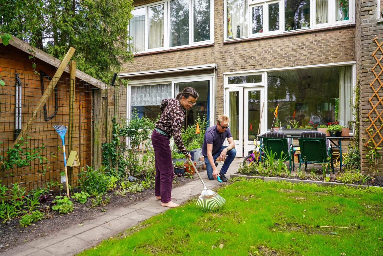 Tegels eruit, groen erin